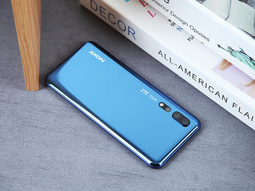 中兴 Axon 10 Pro（5G版）12G+256G全新机回收价格