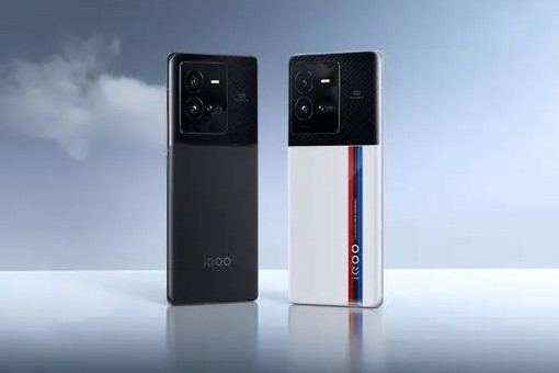 iQOO 10 Pro影像惊人：50MP微云台双主摄、V1+芯片