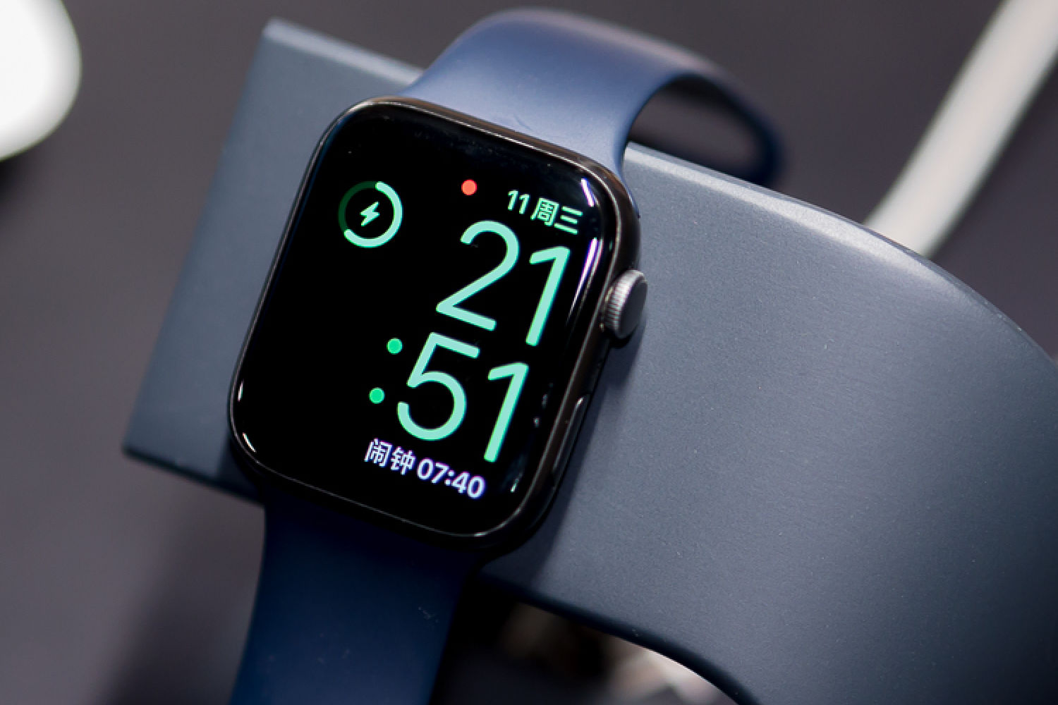 Apple Watch回收平台有哪些？推荐换换回收