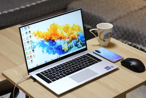 荣耀 MagicBook Pro 酷睿 i7 8代全新机回收「2021报价」