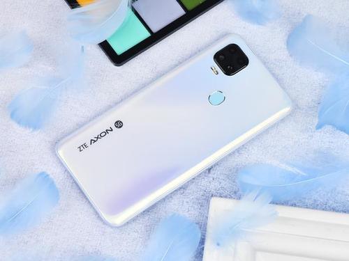 中兴 Axon 11 SE（5G版）8G+128G全新机回收价格