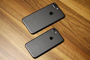 上海苹果 iPhone 12 mini以旧换新价格查询(2021回收报价)