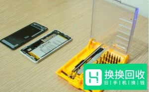 如何为华为荣耀8手机更换电池