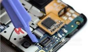 手机触摸屏失灵修复过程
