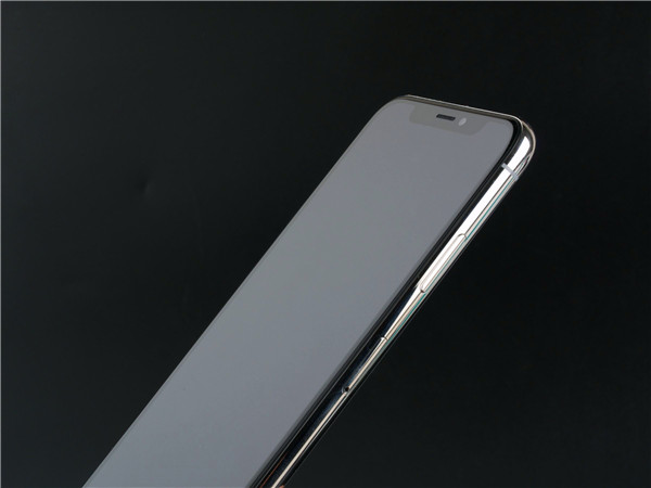 iphonex突然黑屏开不了机
