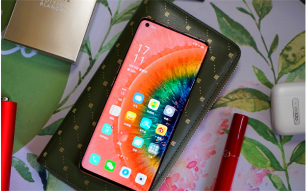 oppofind2x和pro的区别
