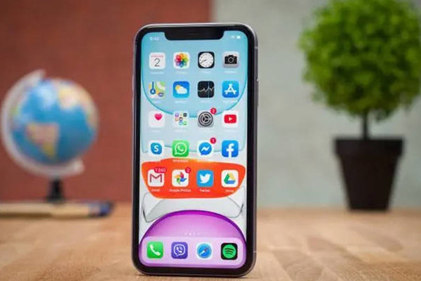 iPhone11