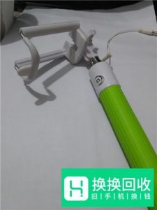 自拍杆怎么使用？