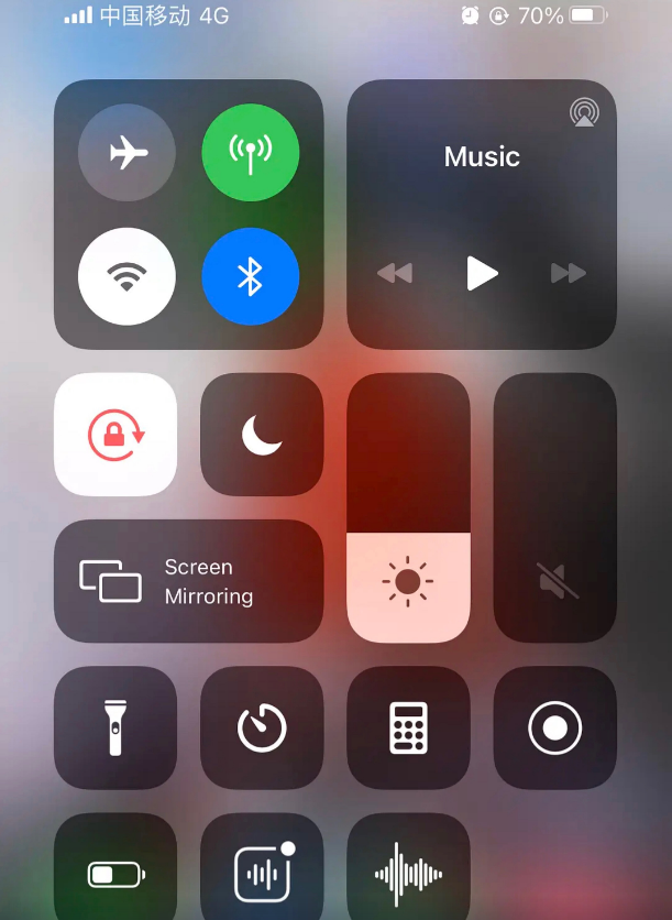 iPhone的控制中心有哪些小功能
