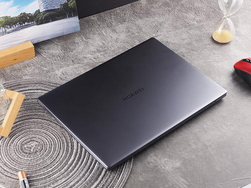 华为 MateBook 14(i5 8265U/8GB/512GB/集显)