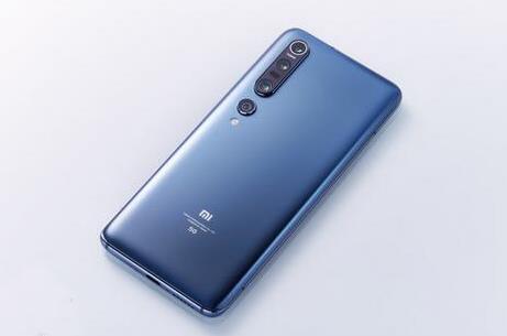 华为mate30与小米10对比
