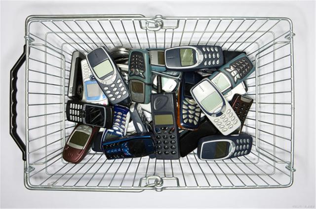 废旧手机回收蕴藏巨大财富 每拆解1000万台手机可提炼120公斤黄金