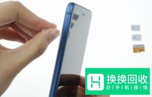华为nova手机插卡指导安装nano-SIM卡,microSD卡
